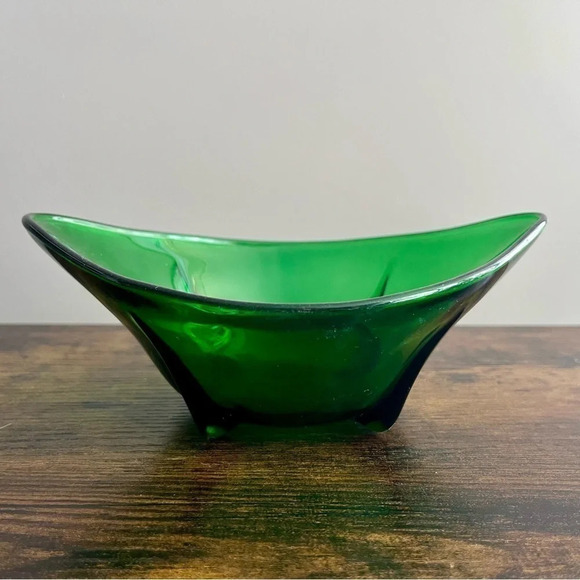 Anchor Hocking | MCM Emerald  Green Glass Candy Dish - Picture 4 of 9